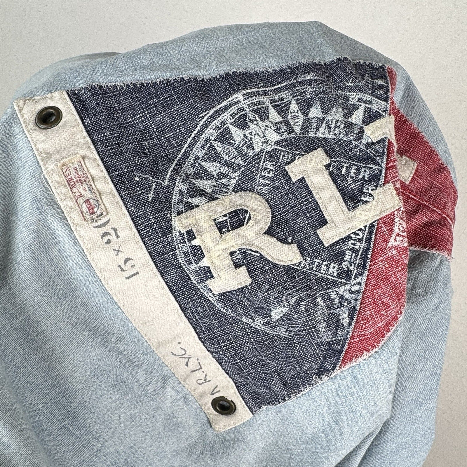 90s Polo Ralph Lauren Men’s Large Chambray Denim Shirt Blue Yacht Club RLYC Flag