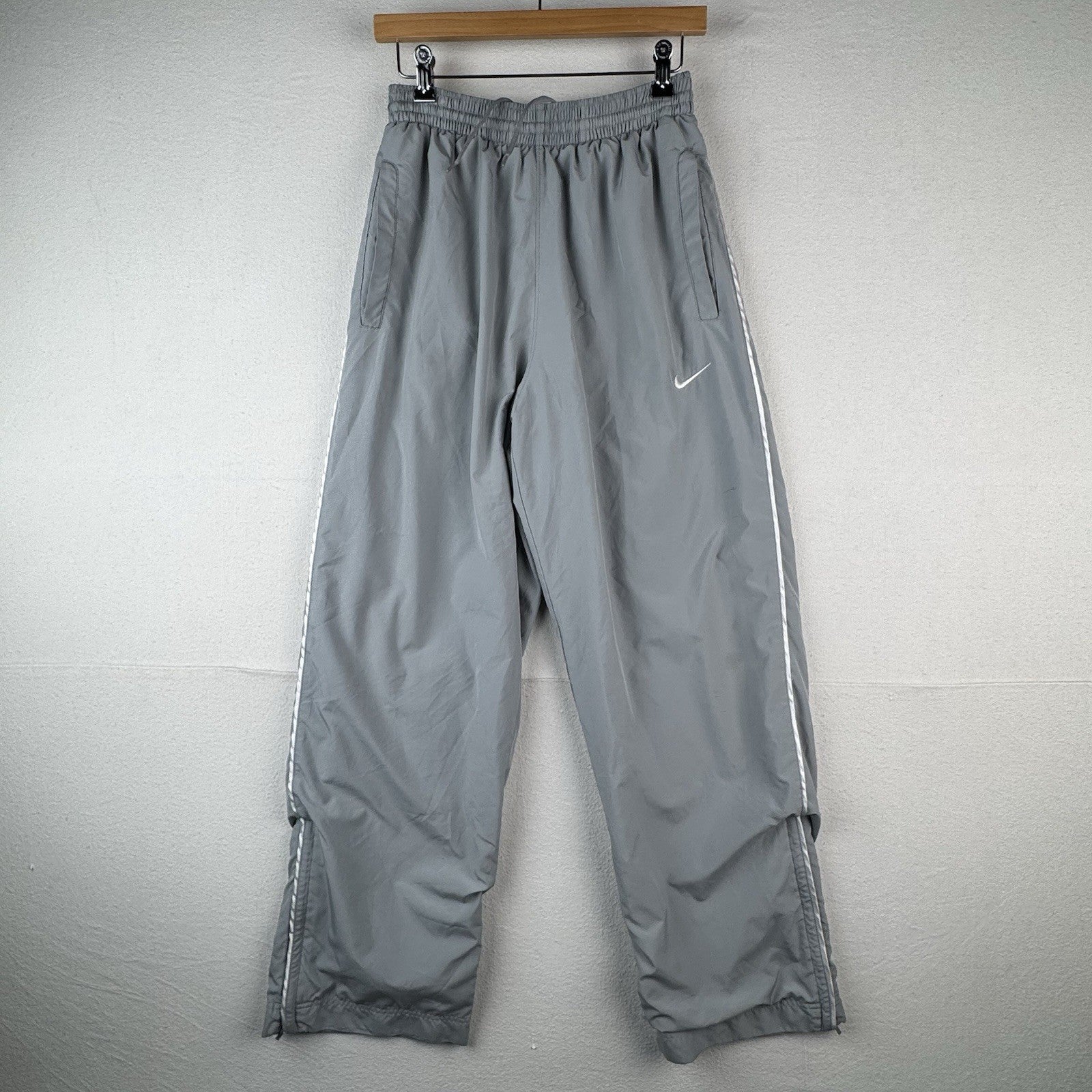Vintage Nike Dri Fit Track Pants Mens M Gray Polyester Mesh Lined Ankle Zip