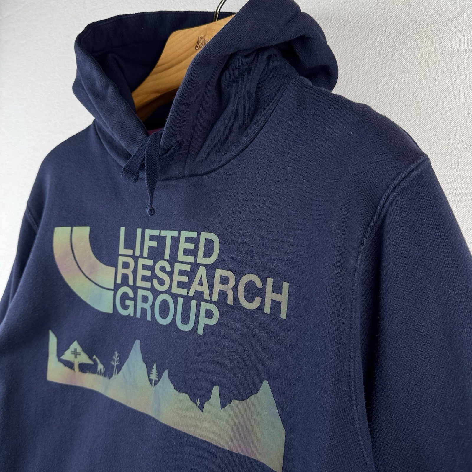 LRG Lifted Research Group Blue Mens Medium Mountain Graphic Reflective Logo