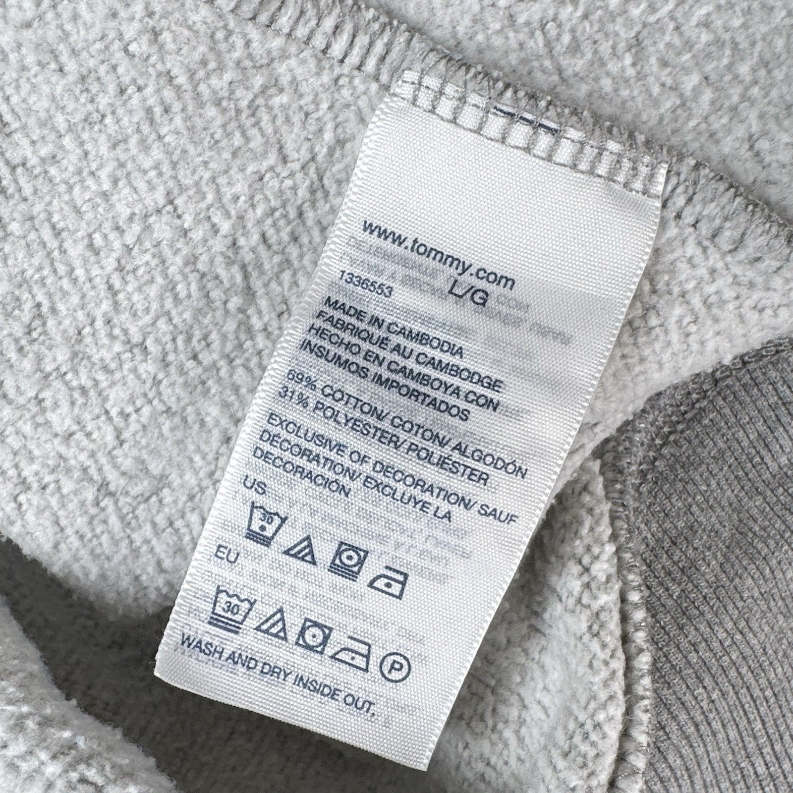 Tommy Hilfiger Embroidered Heather Gray Large Crewneck Sweatshirt Long Sleeve