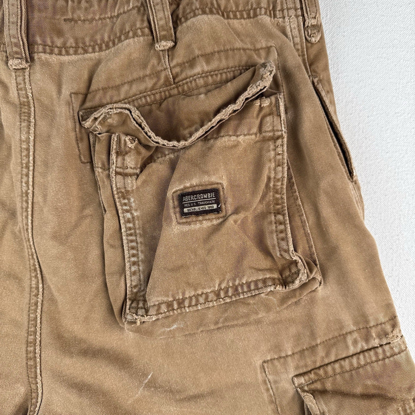 Vtg Abercrombie & Fitch Men’s 30 Heavy Duty Cargo Shorts Y2K Distressed Tan 9”