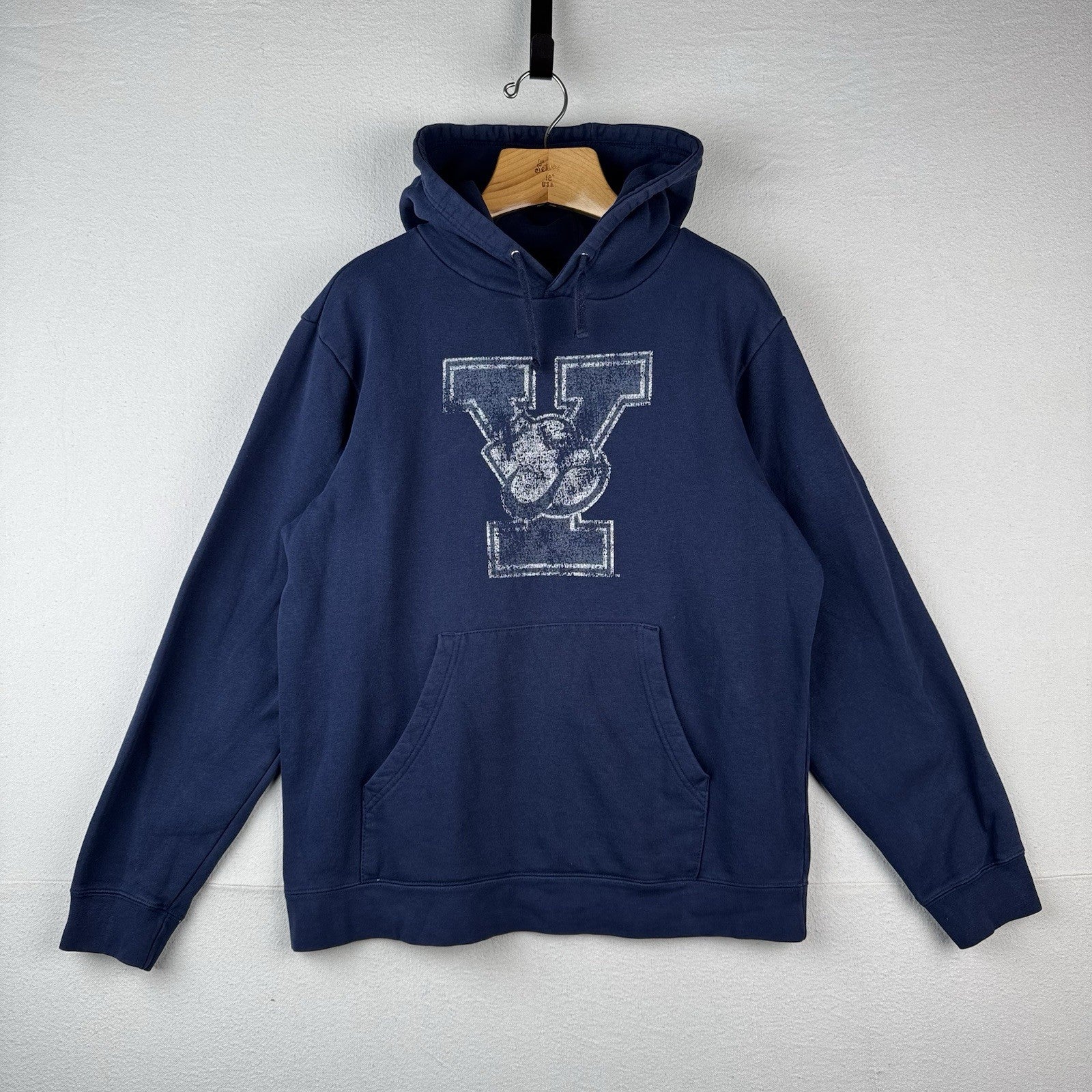 Yale University Bulldogs Men’s Large Blue Faded Hoodie Sweatshirt Ivy League