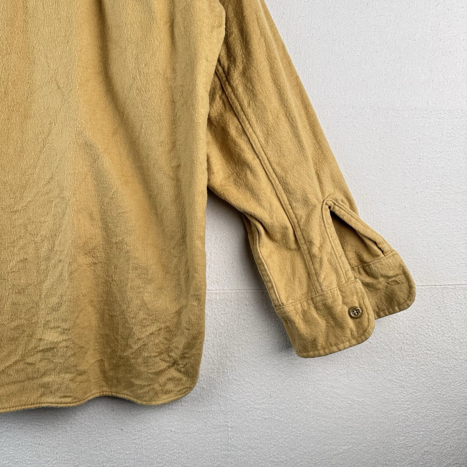 70’s Vintage Woolrich Flannel Button Up Shirt 2XL Mens Beige Brown Made in USA