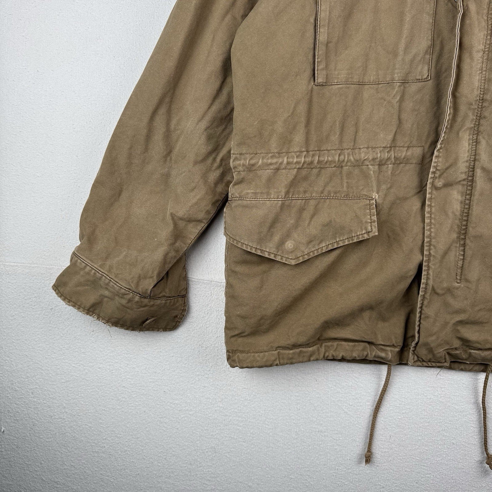 American Eagle M-65 Style Field Jacket Mens L Khaki Military Stowaway Hood *Read